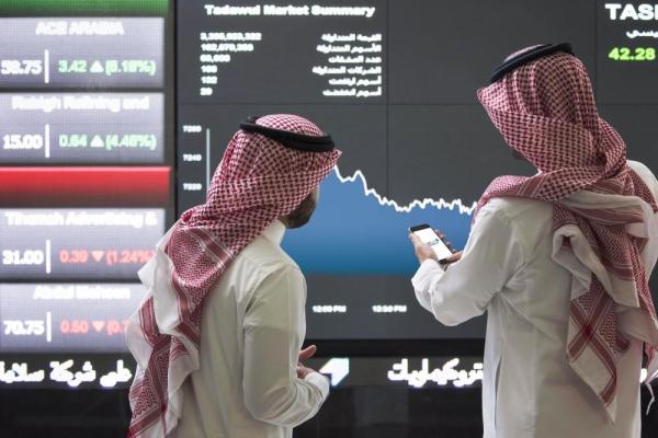 مؤشر سوق الأسهم يغلق مرتفعا