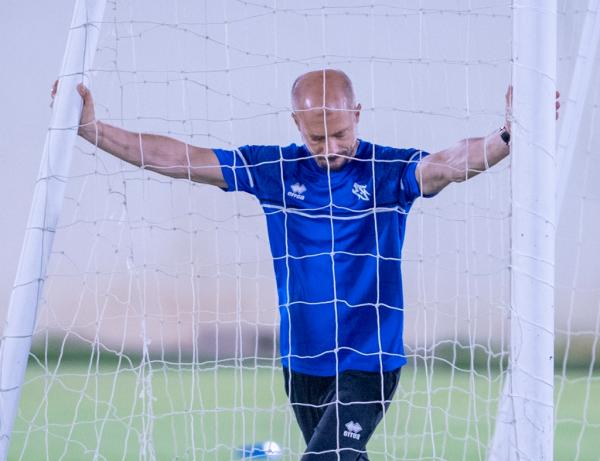 التعاون يتدرب على ركلات الترجيح