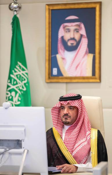 وزير الداخلية: القيادة حريصة على تقديم كافة التسهيلات للحجاج