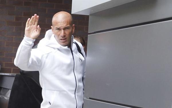 زيدان يرحل رسميا عن تدريب ريال مدريد