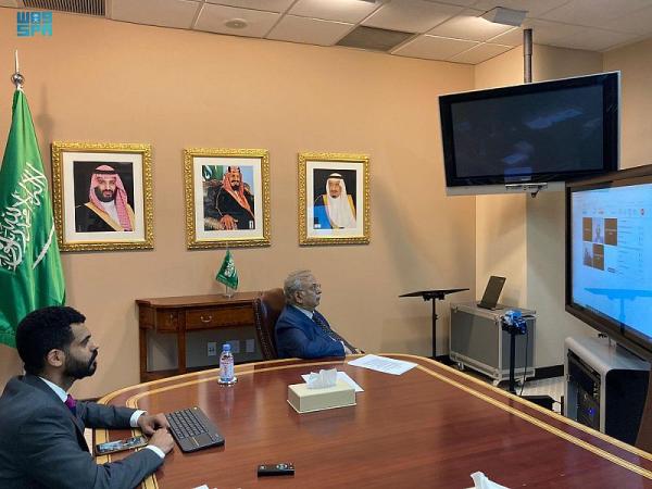 «المعلمي» يناقش قضايا الأطفال والنزاع المسلح