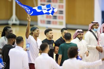 مفاجآت ..في تتويج الهلال!!