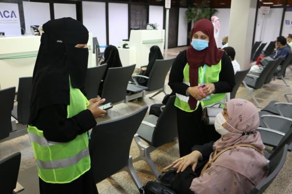 «سافر بحذر».. حملة توعوية بمطار الأحساء