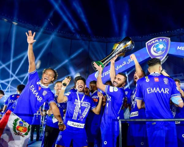 الهلال .. طرب في أمسية التتويج