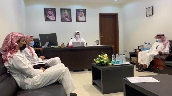 لجنة ثلاثية لضبط مخالفي «بيع حليب الإبل» عشوائيا
