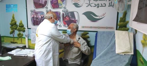 خدمات طبية للاجئين السوريين بالأردن