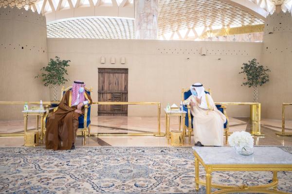 وزير خارجية الكويت يصل الرياض