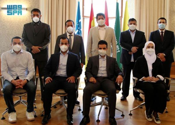 رئيس «مكافحة الفساد» يزور «الحوار العالمي» في فيينا