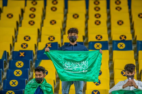 الاخضر يحكم قبضته على الصدارة