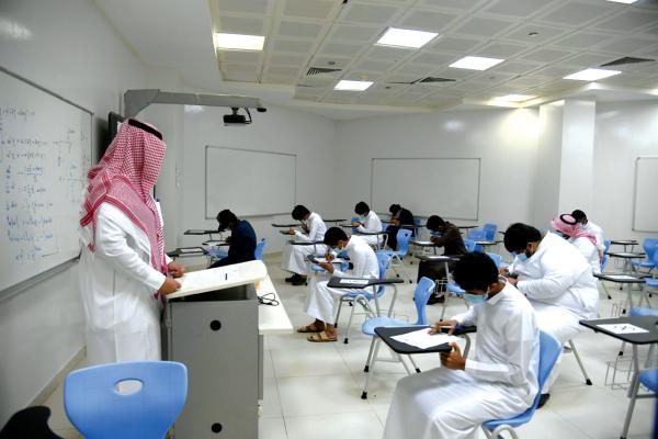 المستقبل المهني اضطراب نفسي يؤرق طلبة الجامعة