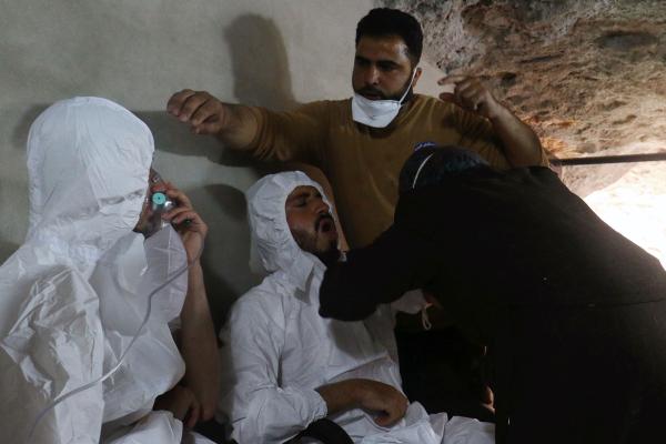 استخدمها 17 مرة.. «الأسلحة الكيماوية» سلاح الأسد لقتل شعبه