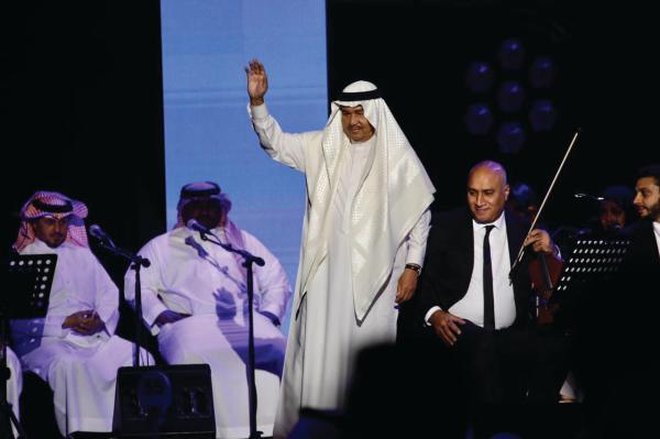 «حفلات الرياض» تعيد اللقاءات المباشرة بين الجمهور ونجوم الطرب
