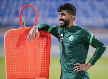 الأخضر يبدأ الاستعداد لسنغافورة