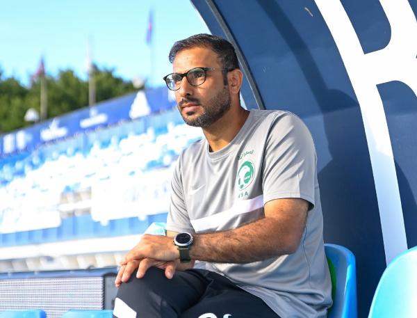 يستعد لمواجهة التانغو«الأولمبي»