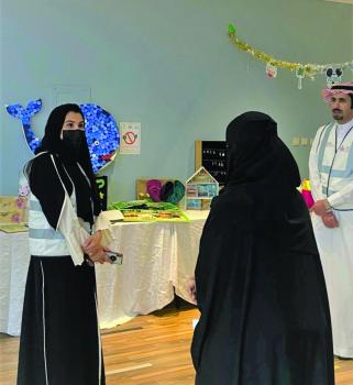 أمانة الشرقية ومركز الأميرة جواهر ينفذان حملة تدوير «فن الديكوباج»