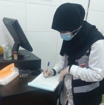 البحرين.. مخالفة 57 مطعما ومقهى
