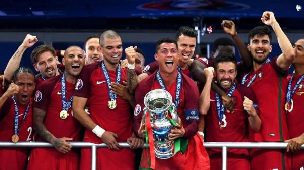 15 لحظة حاسمة في اليورو