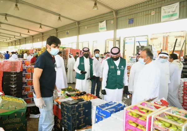 اعتماد ضوابط لاستيراد الخضراوات والفواكه