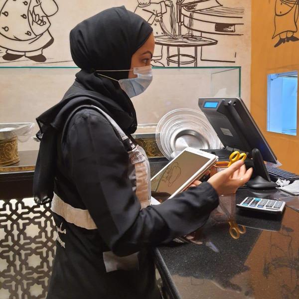 البحرين .. مخالفة 46 مطعمًا ومقهى للإجراءات الاحترازية