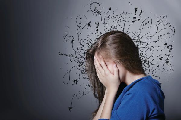 تصنع السعادة.. والمشكلات