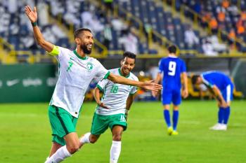 أخضر ما يرضى غير القمةآسيا والمونديال المهمة