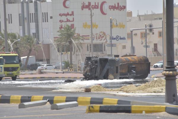 اندلاع حريق بصهريج وقود في «طريق الخليج»