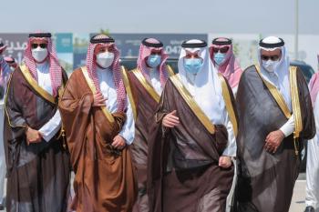 أمير الشرقية يدشن الواجهة البحرية بحي السيف بالدمام