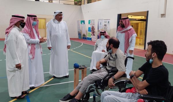 المقيرن يشيد بإنجازات نادي الشرقية