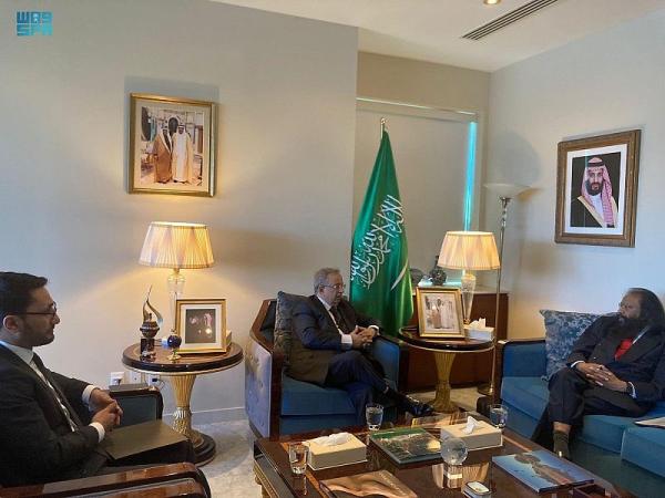 «المعلمي» يبحث القضايا المشتركة مع مندوب موريشيوس الدائم