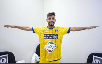 أبها يتعاقد مع زهراني التعاون