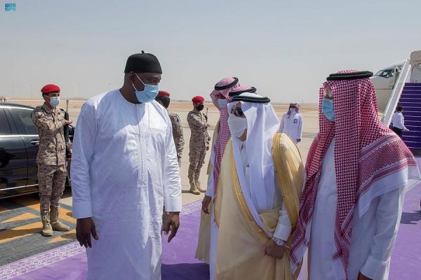 رئيس جامبيا يصل الرياض