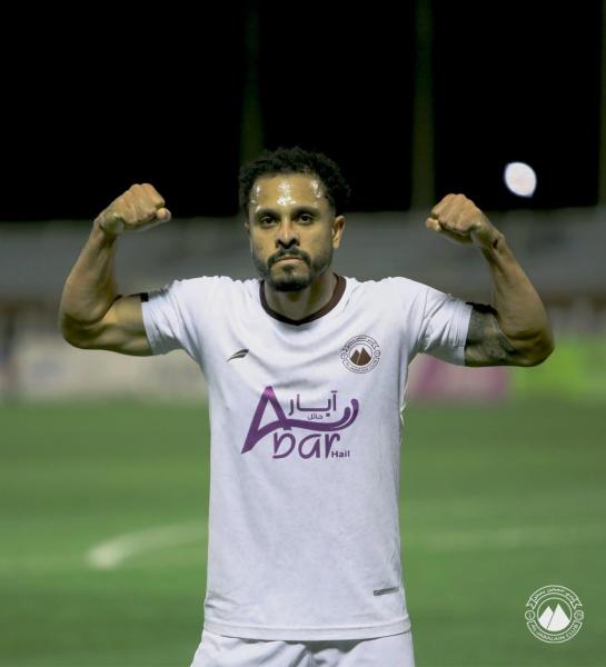 «ميراندا» يشعل صيف الخليج
