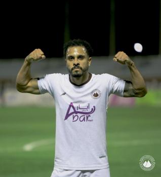 «ميراندا» يشعل صيف الخليج
