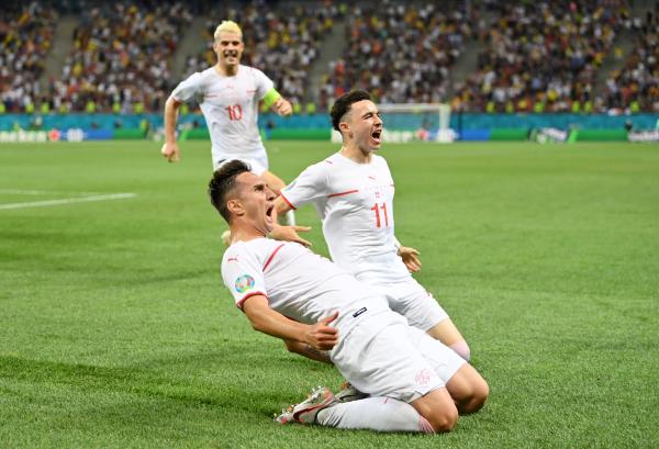 يورو.. مجنون.!