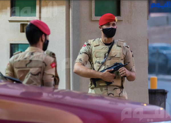 ضبط 4 مخالفين يروجون المخدرات في عسير