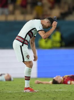 يورو 2020..يدير ظهره لأبطال العالم وحامل اللقب
