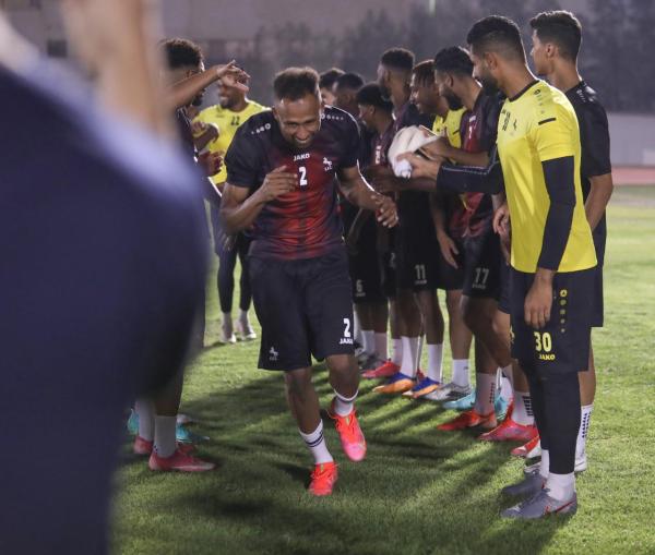 ممر شرفي لـ«المولد»