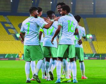 قدها.. وقدود!