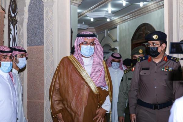 أمير الشرقية يعزي أسرة الشهيد «الحريجي»