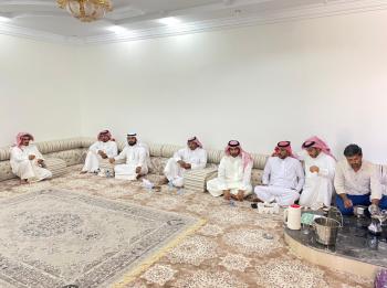 أهالي حفر الباطن يقدمون العزاء لذوي شهيد الواجب "مشعل الحريجي"