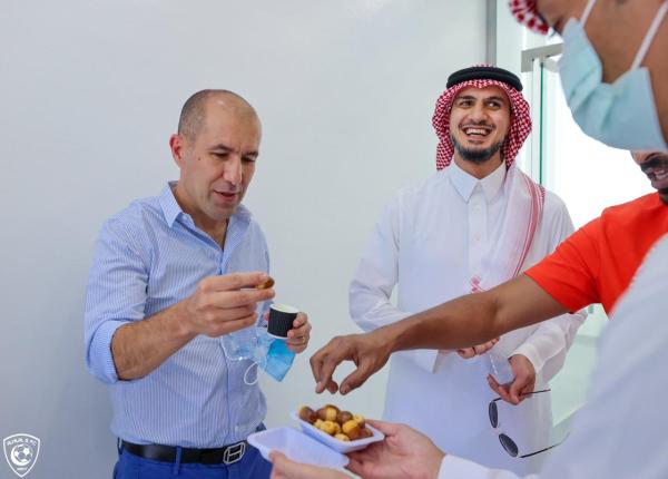 جارديم.. «يتقهوى» في الهلال