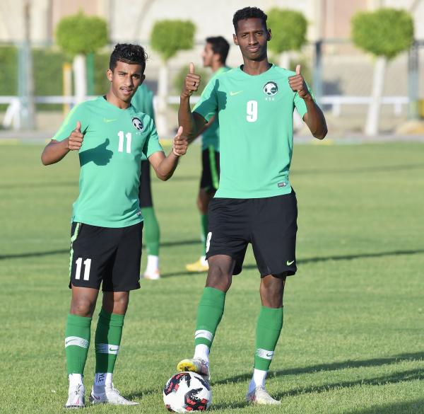يا رجال..!جيبوها