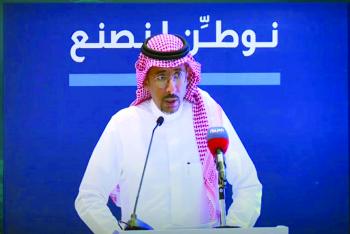الخريف: «أسلوب التعاقد» يحقق الاكتفاء الذاتي ويدعم القاعدة الإنتاجية