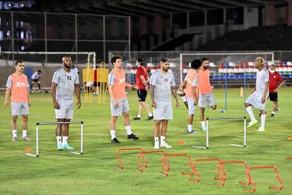 الشباب يغادر إلى إسبانيا