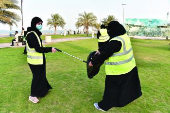 التطوع.. مبادرات حضارية تنعش رئة القطيف