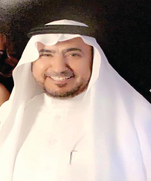 «مشاهير التواصل».. سلاح ذو حدين بين القدوة والسطحية