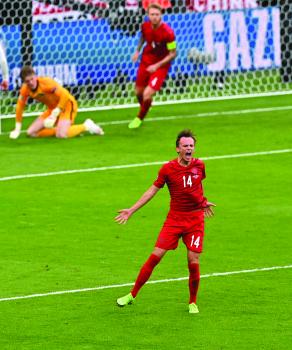 6 صفقات تشعل ميركاتو الصيف