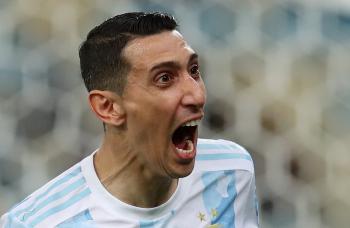 الشوط الاول .. أرجنتيني