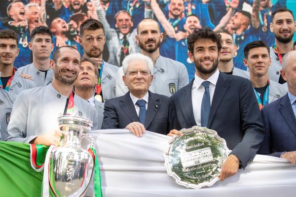استقبال رئاسي وجماهيري للمنتخب الإيطالي