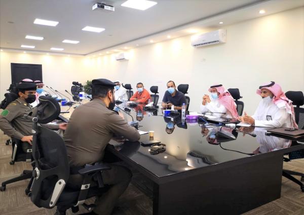 دواران جديدان بالمداخل الرئيسة للنعيرية